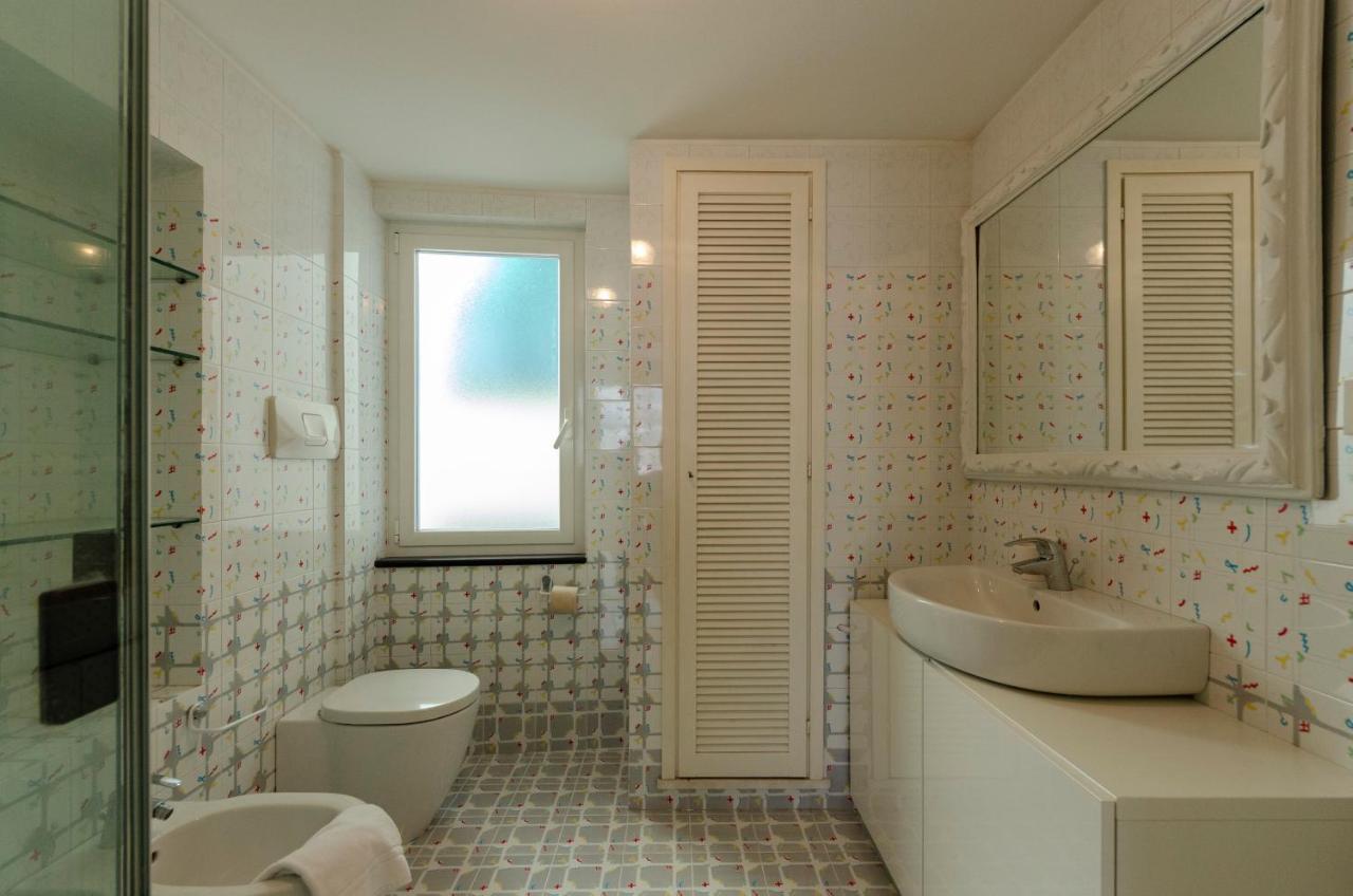 Apartment Joivy Exclusive Flat For 6 Near Cathedral Of Genoa