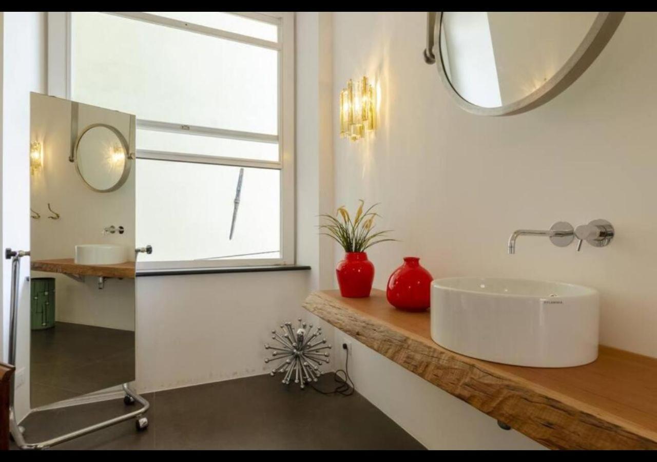 Apartment Joivy Exclusive Flat For 6 Near Cathedral Of Genoa